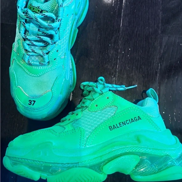 Balenciaga Triple S EU 37 Green Chunky Sneakers - Picture 3 of 9